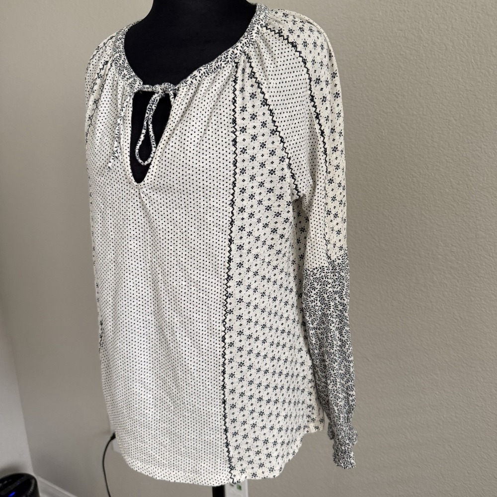 Lucky Brand Women's Medium Top Blouse Boho Embroidered Peasant Tie Front - Picture 3 of 8